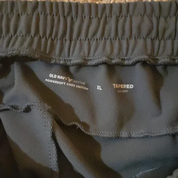 Old Navy Active Tapered Pants in Dark Gray - Picture 2 of 4